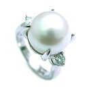今ならラッピング無料◆Pt パールリング サイドダイヤモンドひとつはほしい女性の定番アイテム