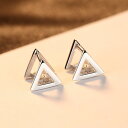 【全品50%OFF!ウィンターセールプレイベント】【10日返品保証/3ヶ月修理保証】 送料無料 プチプラ ピアス 両耳用 レディース シルバー925 フープ シルバー 石なし トライアングル 三角形 はさみ込み 個性的 大きめ対応 ニッケルフリー ce0078