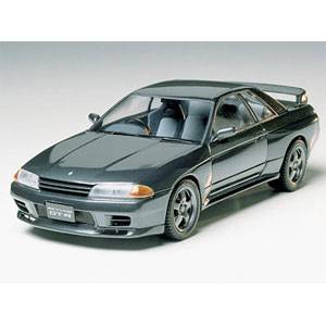 1/24 ニッサン スカイライン GT-R （R32） 【24090】 【税込】 タミヤ [タミヤ1/24ニッサンスカイライ]【返品種別B】【8/16am9:59迄プラチナ3倍ゴールド2倍】【Joshin webはネット通販1位(アフターサービスランキング)/日経ビジネス誌2012】