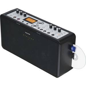 BB-1000CD【税込】 タスカム ポータブルCD/SDレコーダー TASCAM Boom Box [BB1000CD]【返品種別A】【送料無料】【Joshinは平成20/22年度製品安全対策優良企業 連続受賞・プライバシーマーク取得企業】