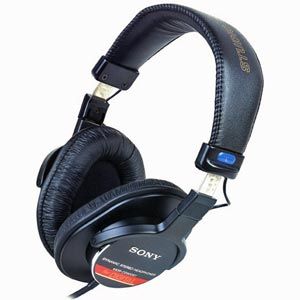 MDR-CD900ST ソニー スタジオ用モニターヘッドホン SONY [MDRCD900STK]★12/9am9:59迄P3倍★12/10am9:59迄Facebookいいね(新ルール)P5倍★