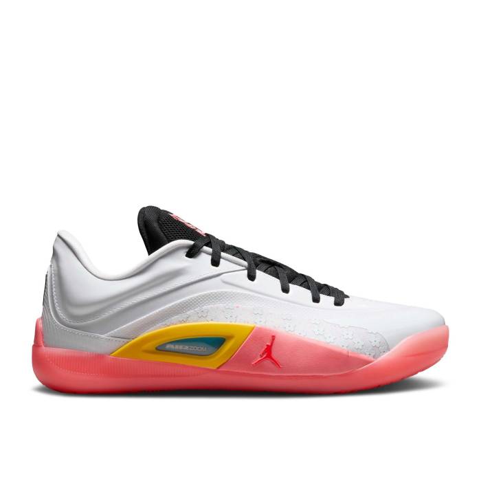 ナイキ　エアジョーダン Air Jordan 【 Jordan Zion 4 'Sharonda' Men White/Black/Tour Yellow/Hot Punch 】 靴 メンズ靴 その他 メンズ 白色 ホワイト 黒色 ブラック yellow 黄色・イエロー