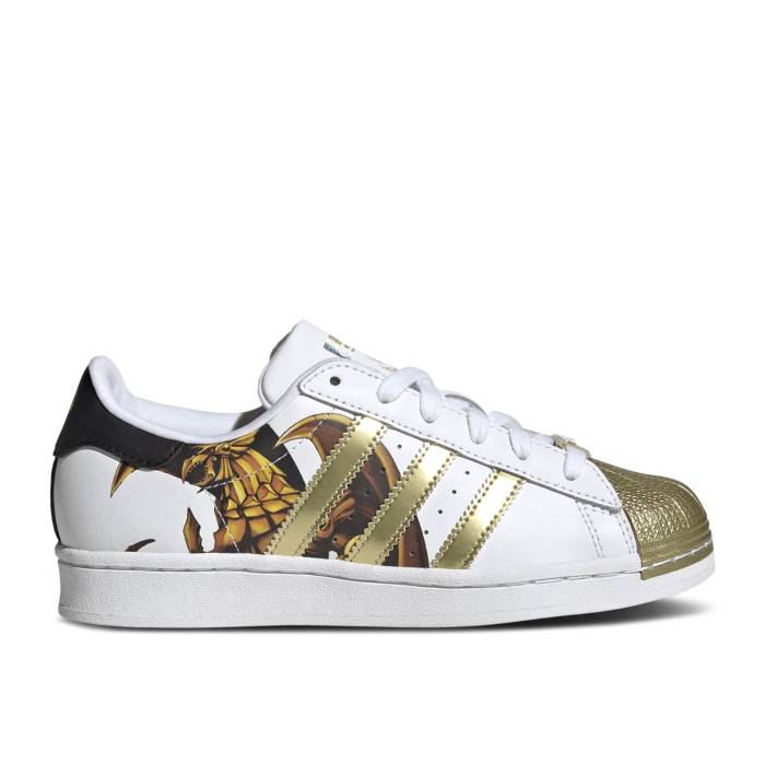 アディダス Adidas 【 Yu-Gi-Oh! X Superstar Big Kid 'The Winged Dragon Of Ra' Youth Cloud White/Gold Metallic/Core Black 】 Superstar スーパースター ドラゴン キッズ ベビー マタニティ キッズファッション 靴 その他