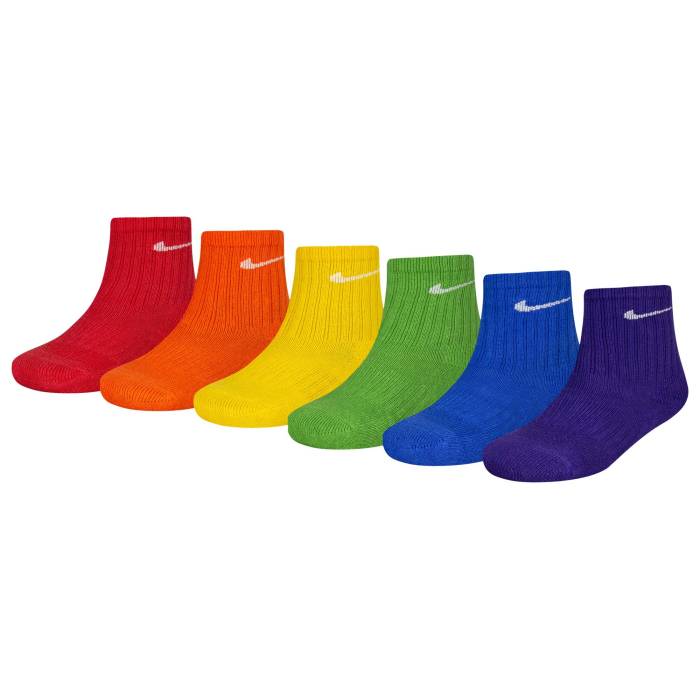 ナイキ Nike 【 Dri-Fit Performance Basic Crew Socks Boys' Grade School Multi/Multi 】 ドライフィット パフォーマンス クルー ソックス・靴下 キッズ ベビー マタニティ キッズファッション 靴下 レッグウェ