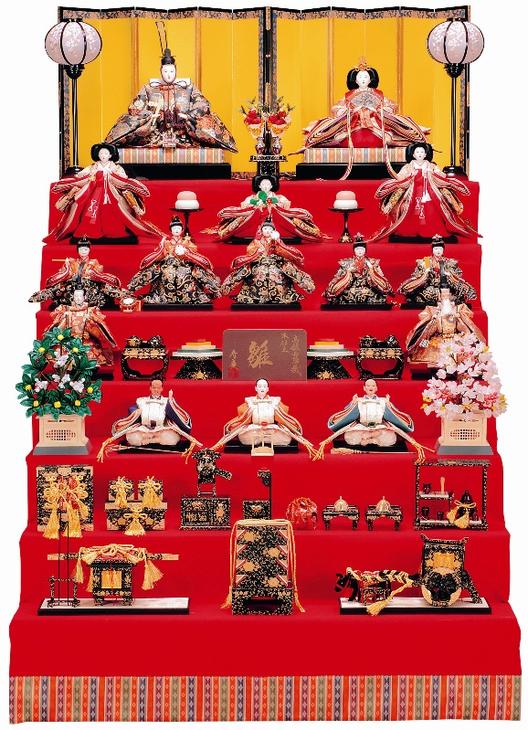 寿慶　ひな人形衣裳着七段十五人飾り昔ながらのスタイル、鮮やかな七段飾りのおひなさま。