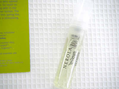 ファファラ　ナチュラルパフューム（ネロラ）2ml 【RCPmara1207】 【マラソン201207_日用品】ファファラ　ナチュラルパフューム（ネロラ）2ml