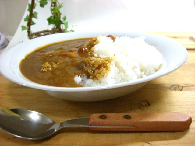 白い食器　本格カレーベーカー24cm【極白】【30枚まとめて】【5000円以上で送料無料!!】【RCPmara1207】【マラソン201207_生活】【マラソン1207P10】【セール ％OFF】【まとめて買えばさらにお得♪白い食器】なめらかカーブ☆この機会に☆揃えたい大きめプレート