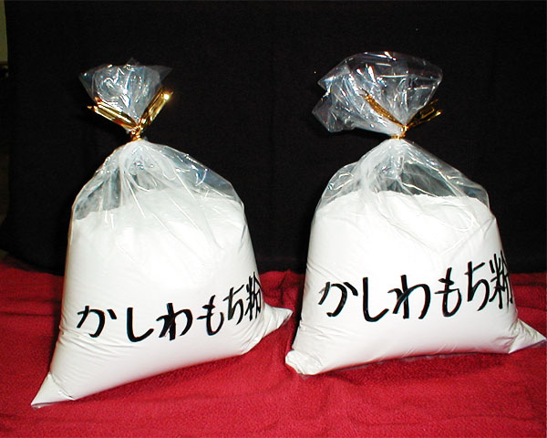 【米　お米】【23年1等米】【柏餅の粉　ダンゴの粉　1キロ【税込み】自家製粉、出荷当日に製粉