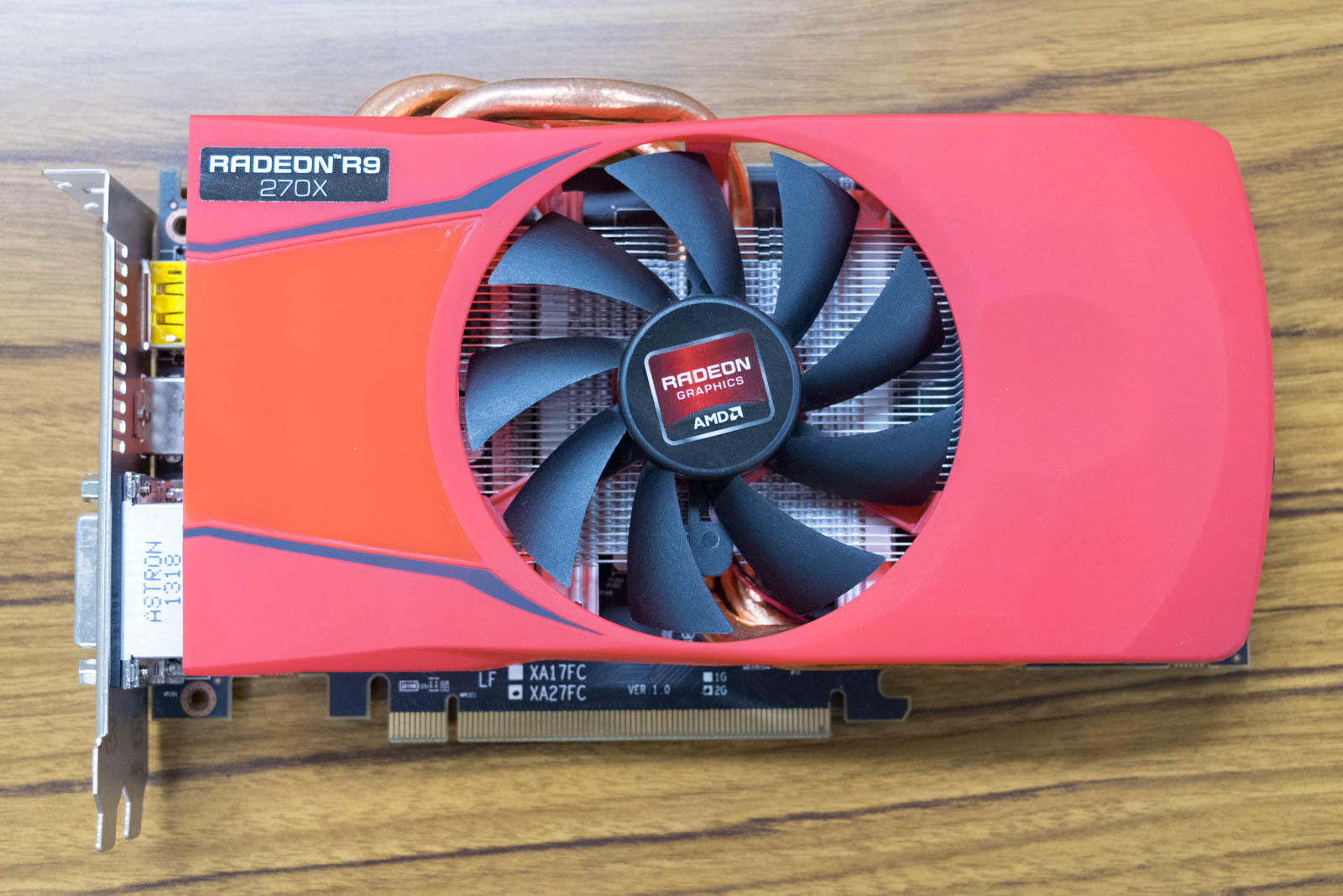 �y���Áz ���l�u�� RD-R9-270X-E2GB �O���t�B�b�N�{�[�h�i�r�f�I�J�[�h�j