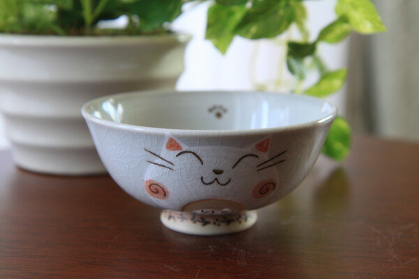 【お茶碗】招き猫しっぽご飯茶碗赤