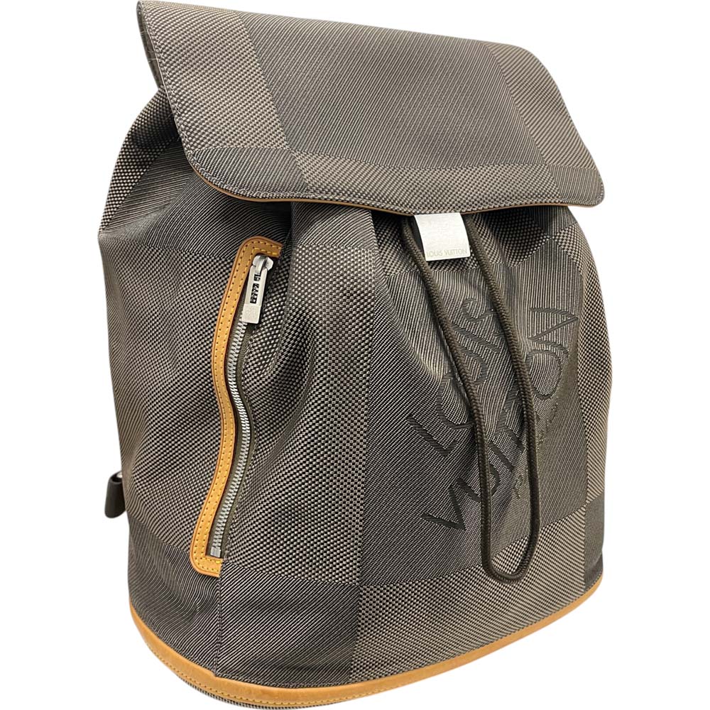 ［南店］【美品】 ルイヴィトン M93056 ピオニエ カーキ バックパック リュック リュックサック【中古】