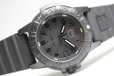 サイズダウン!赤針!スイス製LUMINOX【ルミノックス】NAVY SEAL 0300【ネイビーシールズ】SEA TURTLE GIANT100m防水腕時計/正規代理店商品