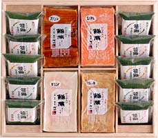 笹鮨・鮨蒲（ろ）セット（木箱入り）