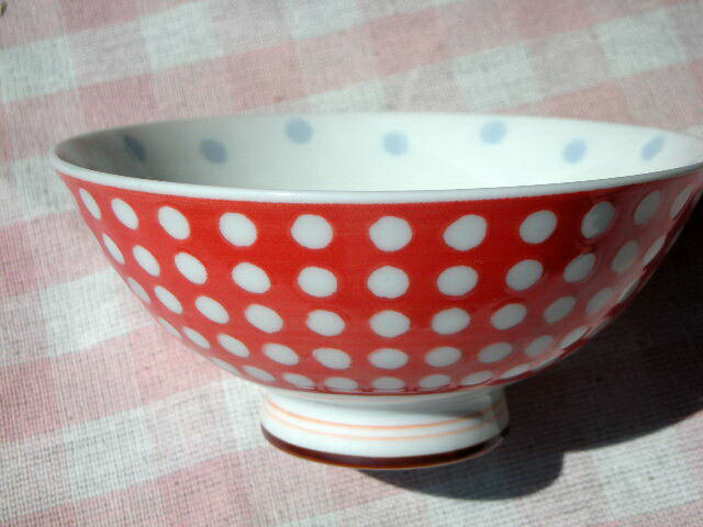 和食器茶碗・レッド水玉小紋ご飯茶碗 HDA