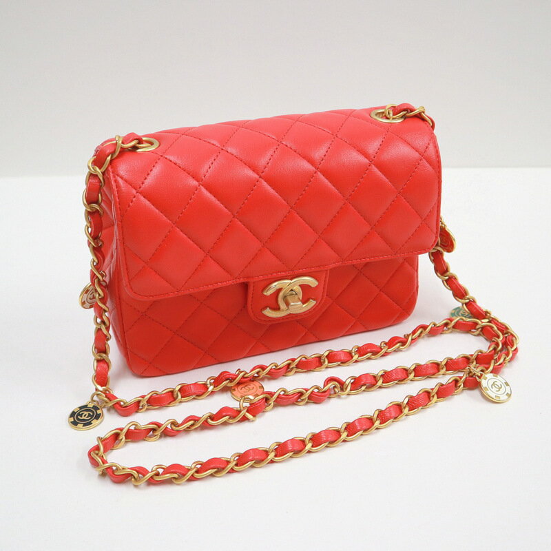 【CHANEL】シャネル ミニマトラッセ チェーンショルダーバッグ ココマーク×6Pチャーム ラムスキン レッド AS3737【中古】【代金引換不可】/kt15313br