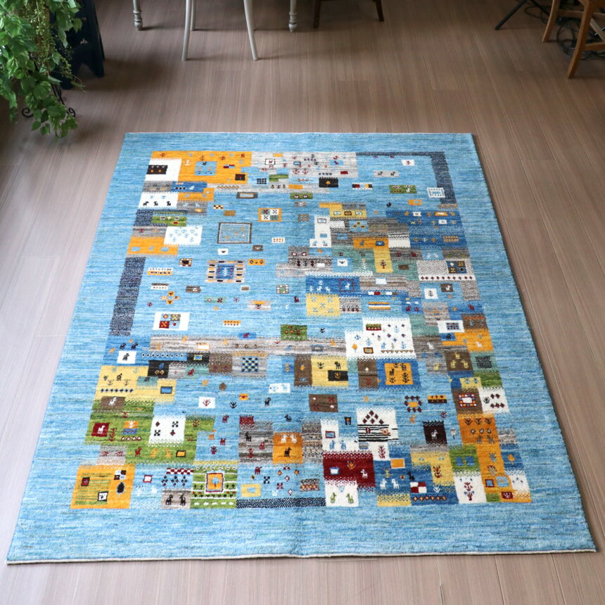 Gabbeh Nowbaft ノウバフト/ギャッベ 200×151cm 明るい水色　ランダムなモザイクデザイン