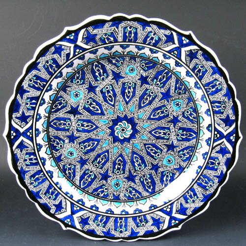 トルコ・キュターヤ陶器　手描き絵皿30cmプレート　イズニックデザイン