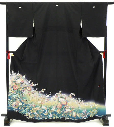 黒留袖 レンタル ・330・フリーサイズ〔レンタル 留袖〕〔貸衣装〕〔結婚式〕