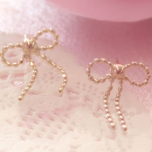 ؚȃfUCɐlCEIJ[S[hsAXE}VlC̃{`[tI