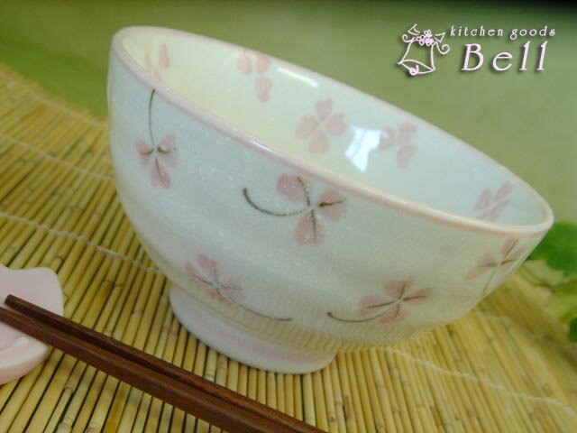 ピンク クローバーご飯茶碗（50％OFF）