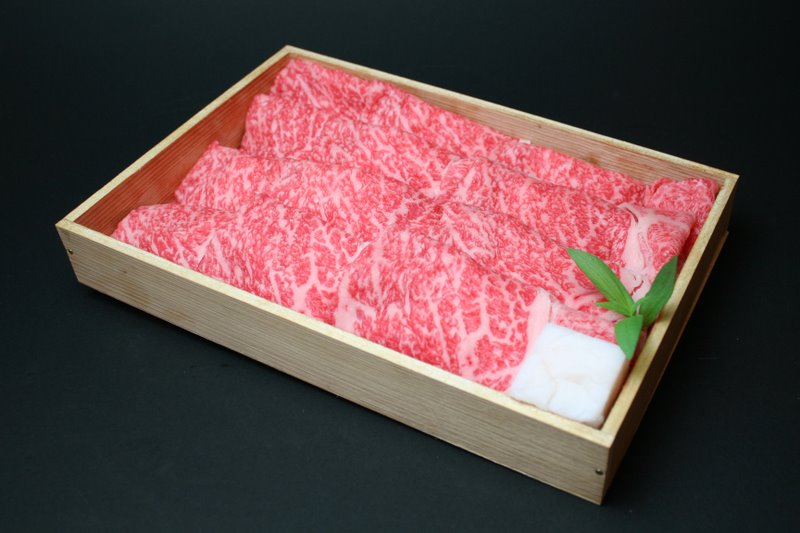 神戸牛すき焼き肉 特選ロース 500g【送料無料】【お歳暮】【楽ギフ_包装】【楽ギフ_のし】【楽ギフ_のし宛書】