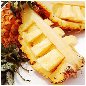 【當銘敏秀さんの石垣島 完熟 スナックパイン 6個入り（1個700g～1kg※中サイズ）】太陽のような黄金色の実☆完熟 スナックパイン ”【 送料無料 】