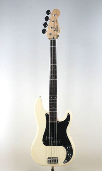 Fender Japan PB-STD VWH【送料無料】【フェンダーストラップ、コンパクトギタースタンド付き＆レビュー特典付き】