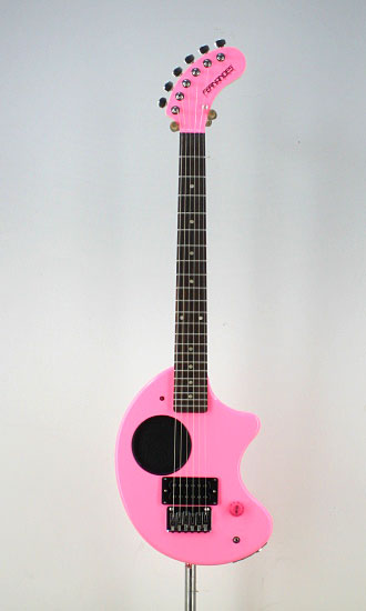 Fernandes ZO-3 Pink スペア弦＆ストラップサービス！【送料無料】【女性に…...:koeido:10007185