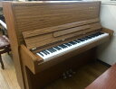 【中古再調整品アップライトピアノ】アポロ A-122
