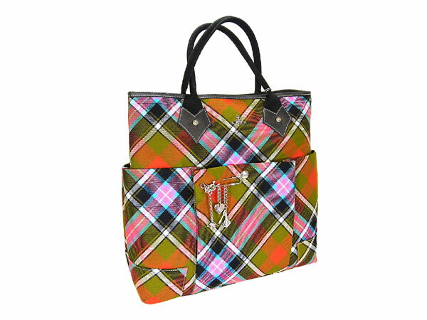 ~セール価格継続中!~ Vivienne Westwood 独特の風合いのトートバッグ Vivienne Westwood ヴィヴィアン ウエストウッド トートバッグ 3285-WINTERTARTAN-MULTI-NERO