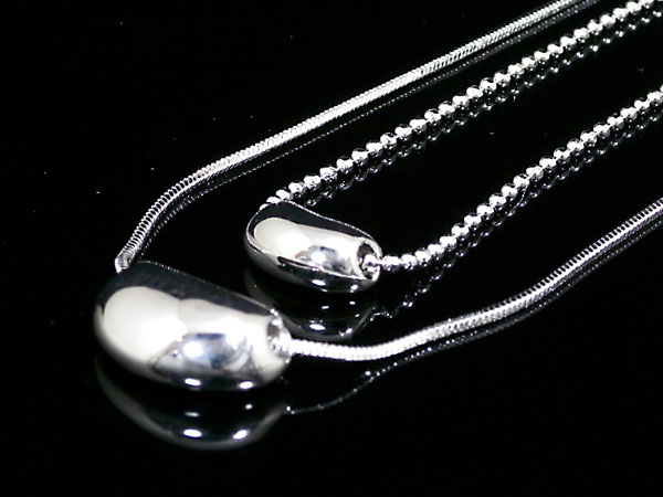 今雑誌等で注目度の高いAMORE DOLCEAMORE DOLCE ネックレス ビーンズ ADA1007SV シルバー