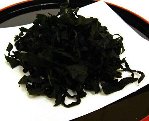 50001【メール便】国産カットわかめ50g(乾燥・dry）(鳴門7：三陸3）【2sp_120810_green】風味豊か、肉厚の国産カットわかめです。歯ごたえ、風味、旨味がが格別！高いだけのわけがある！