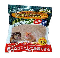 小動物トイレ用木製の砂　ウッディフレッシュミニ　1．5L【アイリスオーヤマ】（ご家庭、ご家族のハムスターリスに・ペット用品・トイレ用品・トイレタリー）【10P123Aug12】【SBZcou1208】【今だけ！2,499円以上全品送料無料☆】