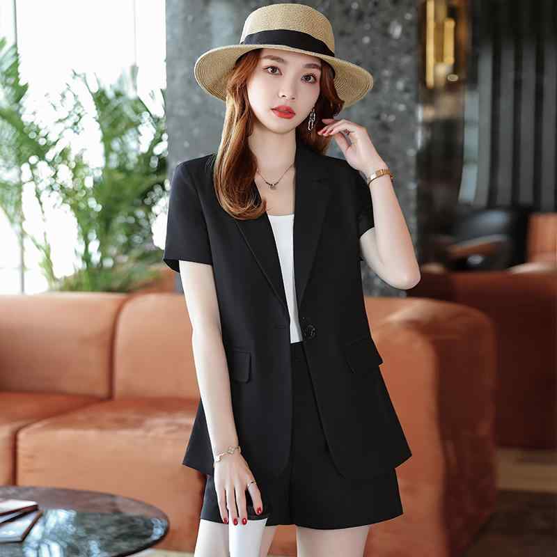 レディース 夏 スタイリッシュ エレガント おしゃれ ブラック 薄手 ブルー アプリコット オフィスカジュアル 無地 清楚感 ショートパンツ スーツジャケット 半袖