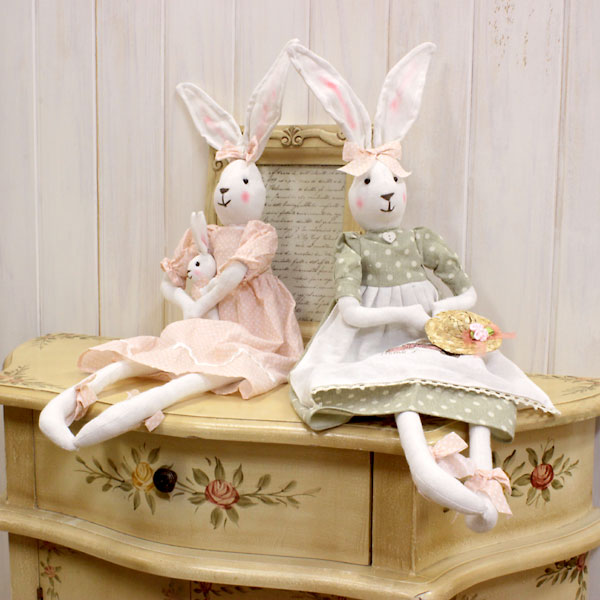 ウサギちゃん（ぬいぐるみ）約68x10cm 淡いカラーのドレスを着たキュートなウサギちゃん【ゆうパケット選択不可】