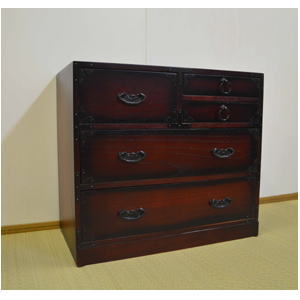 【メーカー直送　代引不可】【送料無料】 大竹産業 民芸調 チェスト OSK-K064