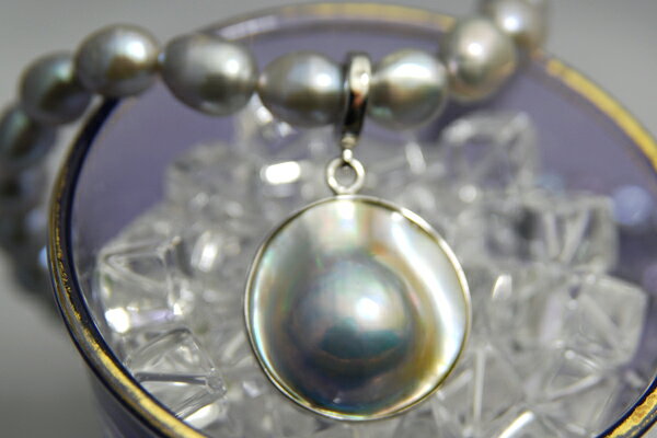 マベ真珠と淡水真珠の涼しげなコラボレーション！特大マベ真珠ネックレス！9/6朝まで10800円→8800円！