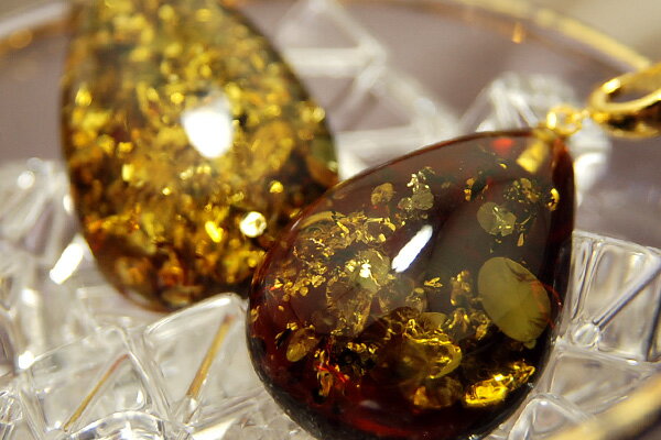 [ȃRjbNɕԉ̉Ԃт@Ob^[߂@߃y_ggbv