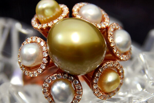 世界でたった一つの漁場から産出するレア真珠！ゴールドブラウンのバロックマベ　K18PGバロックマベ真珠＆白蝶ケシ真珠ダイヤモンドリング