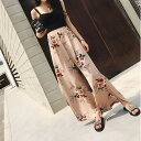 フラワーパターン サイドスリット ワイド ストレート パンツ ストレートパンツ フェミニン カジュアル 涼し気 大人可愛くスタイル 可愛い かわいい 素敵 ゆったり ウエストゴム ロング丈 お出掛け お買い物 女子会