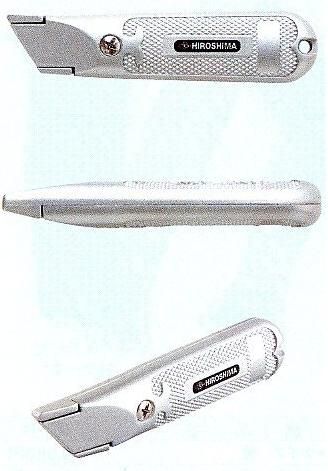 フック刃トリミングナイフ101(カッター・アウトドア)402-68【メール便全国送料無料】【FS_708-7】【H2】絨毯やカーペット等の切断に便利なフック刃のナイフ！海外ではカッターよりこちらの方が一般的です。