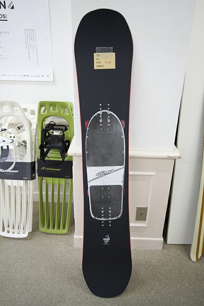 SIMS SNOWBOARDS [ LOS @69120] VX Xm[{[h S̐KAi