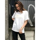 アンビー ENVYM フロントロゴステッチTee (WHITE)
