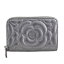 【期間限定ポイント2倍】シャネル CHANEL コインケース レディース カメリアエンボス シルバー A82551 Y25486 45002