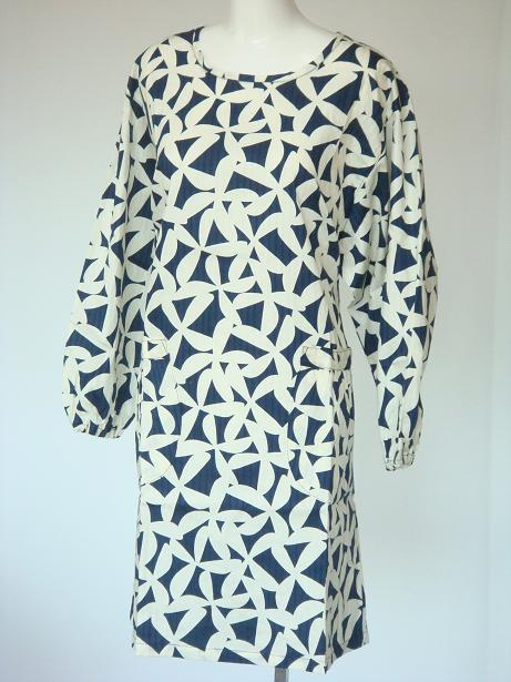 【上質な日本製】大胆な柄の割烹着（かっぽう着）