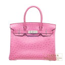 エルメス　バーキン30　フューシャピンク　オーストリッチ　シルバー金具　　Hermes Birkin bag 30　Fuschia pink Ostrich leather　Silver hardwareどこから見ても美しいピンクが軽やかなフェミニティを実現。