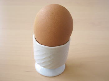 【Outlet】エッグスタンド（たまご立て）半熟卵に必需品♪