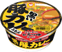 マルちゃん　黒い豚カレーうどん（カップ）　12個入...:marudaihinoya:10000181