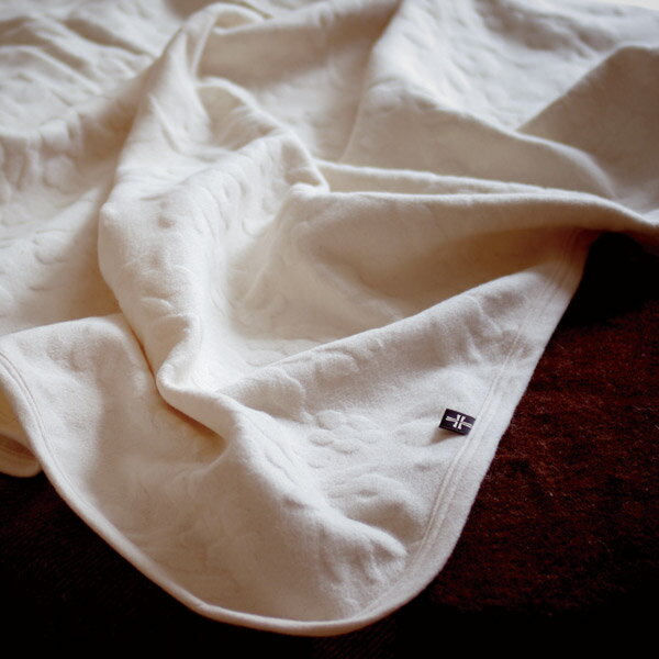 生成りの綿毛布(コットンブランケット・毛布）FLOWER　シングルサイズ2枚セット生成りの綿毛布花柄限定！　2枚セットでお値打ち価格！！！