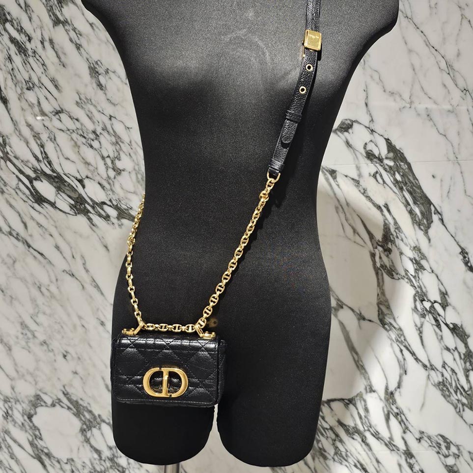 DIOR Christian Dior DIOR CARO Cannage Calfskin Small Bag M9241UWHC_M900 ディオール クリスチャンディオール ディオールカロ カナージュ カーフスキン スモールバッグ レザーバッグ ショルダーバッグ CDロゴ ゴールド金具 ブラック×ゴールド【251119】【中古-A】